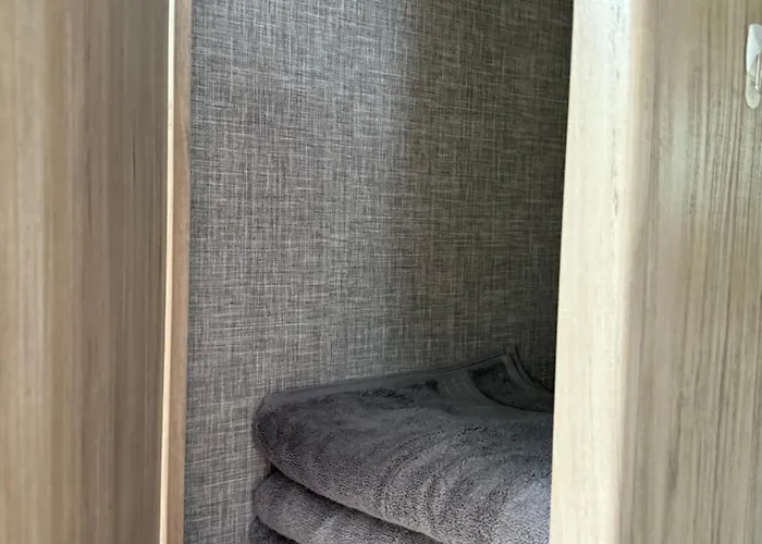 Linda Traila 4 Patio Comfort Total Campsite *