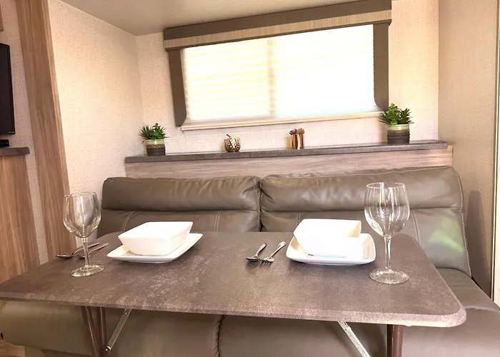 Linda Traila 4 Patio Comfort Total * Rio Rico