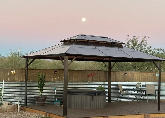 Linda Traila 4 Patio Comfort Total Campsite Rio Rico